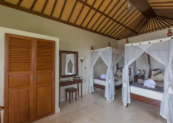 Puri Wirata Dive And Resort
