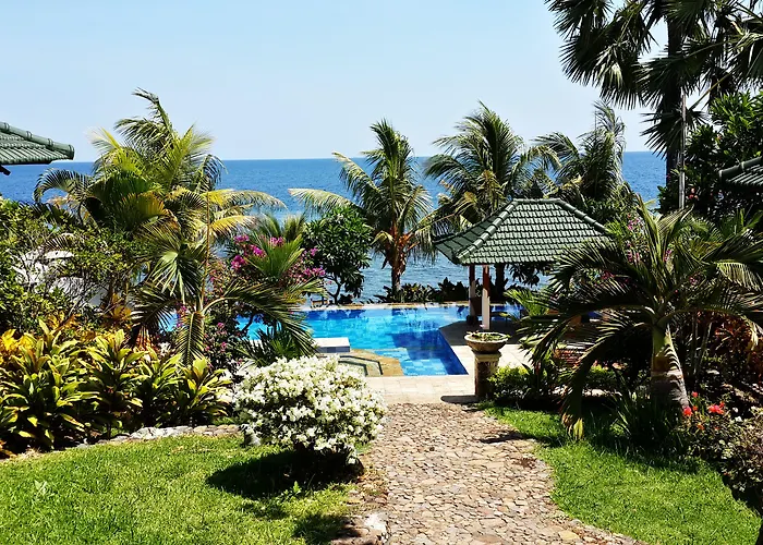 Puri Wirata Dive And Resort